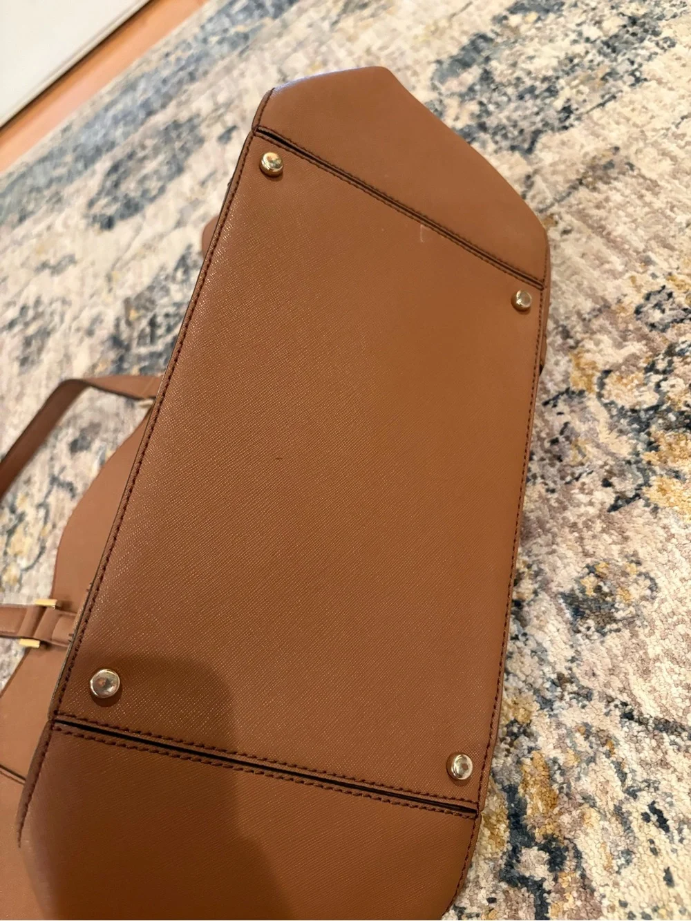 kate spade 11 5x15x7”